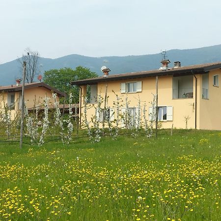 Cascina Legnago Bilocale A 6 Chilometri Da Salo' Villanuova sul clisi Exterior foto