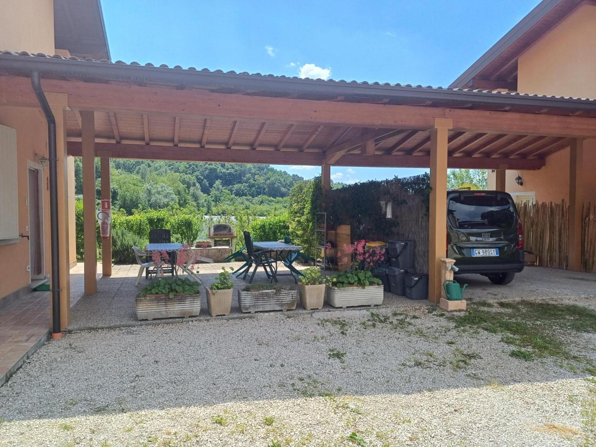 Cascina Legnago Bilocale A 6 Chilometri Da Salo' Villanuova sul clisi Exterior foto